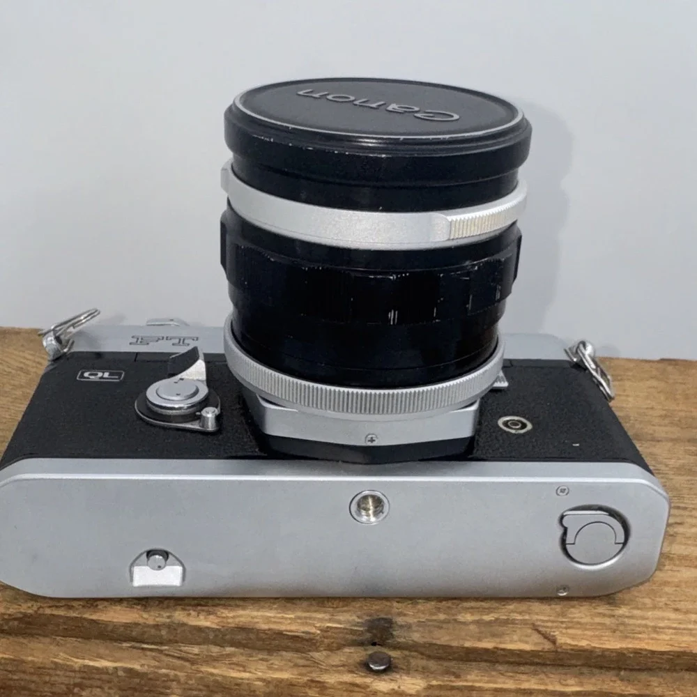 Canon FT QL 35mm SLR Film Camera w/ FL 50mm f/1.4 II Lens Tested Japan